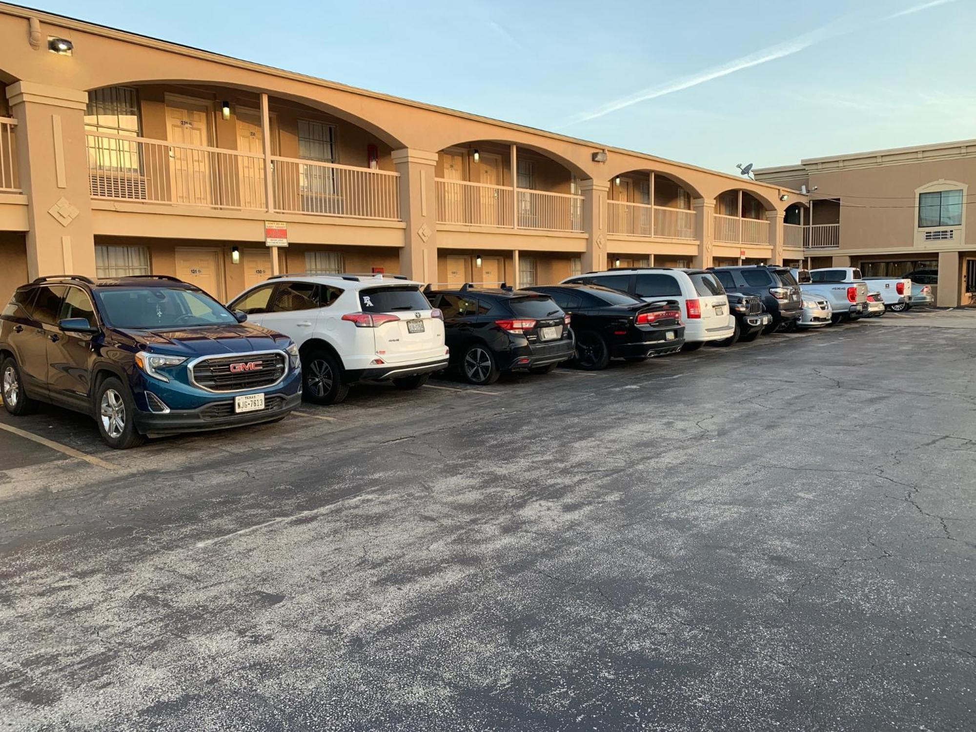Americas Best Value Inn-Near Nrg Park/Medical Center Houston Exterior photo
